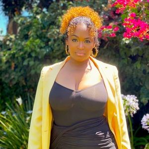 Meet your Posher, Shayna